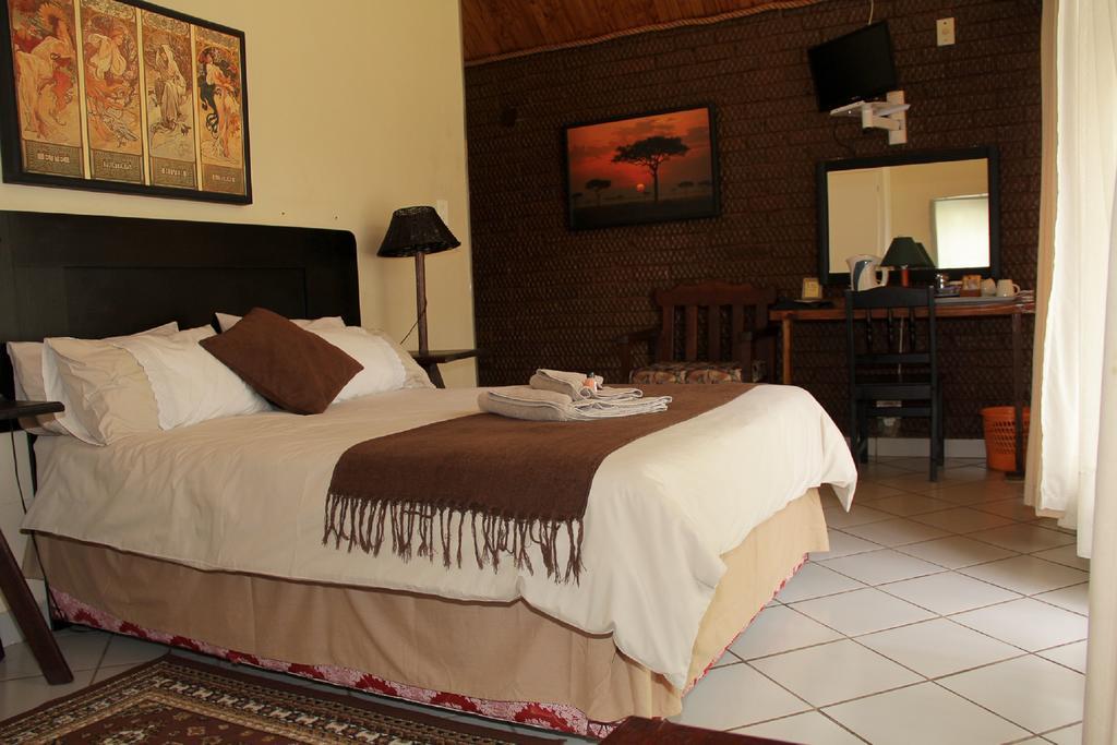 Rustenburg Guesthouse Экстерьер фото