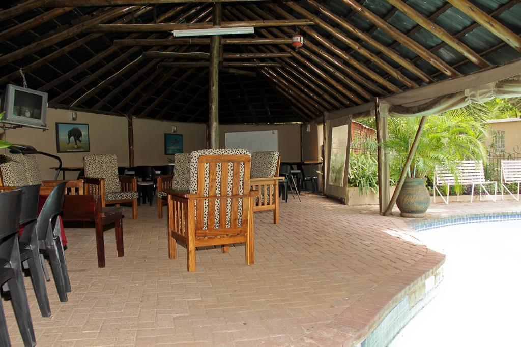 Rustenburg Guesthouse Экстерьер фото